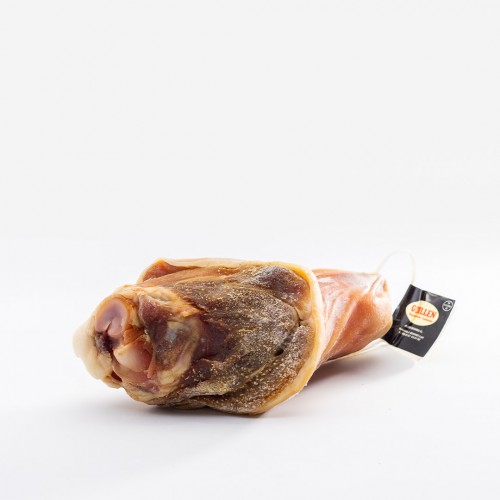 Codillo de Cerdo Salado